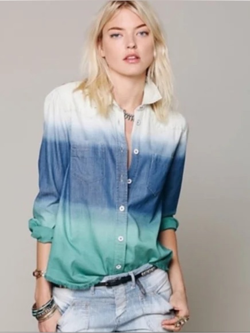 Free People. Ombré denim button down. Size M